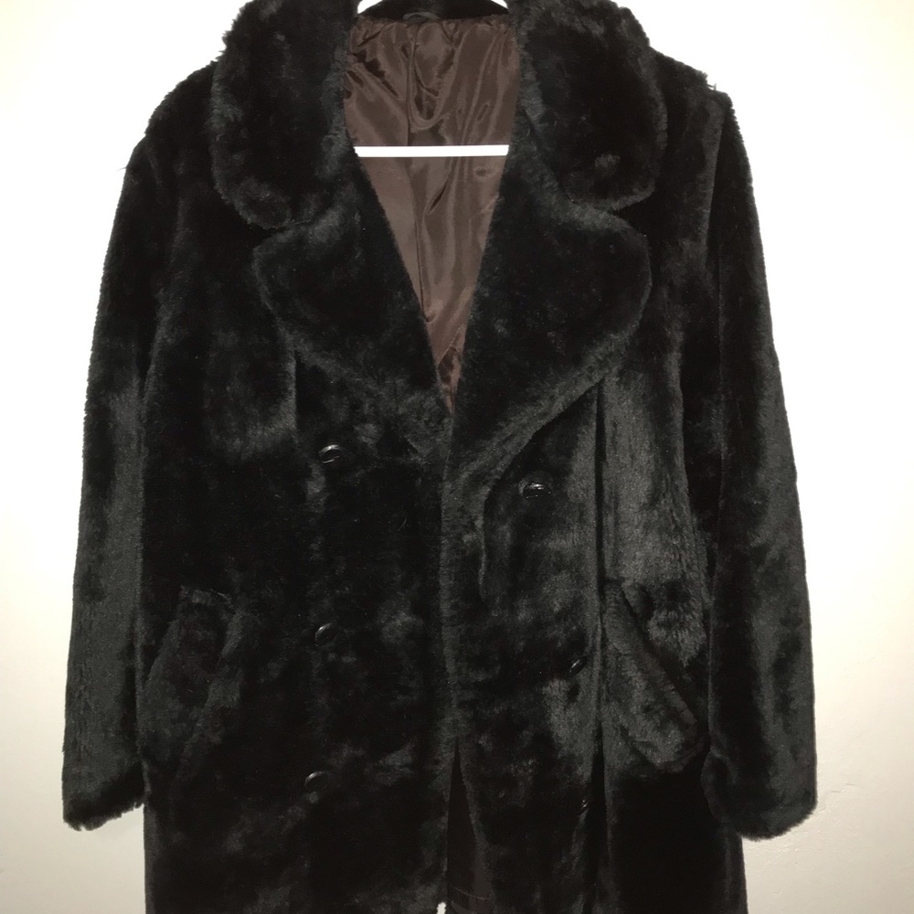 Black Vintage Faux Fur Coat